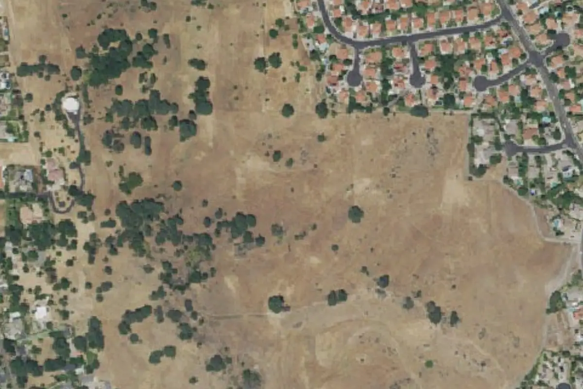 Aerial photo of the Basin Boulders area