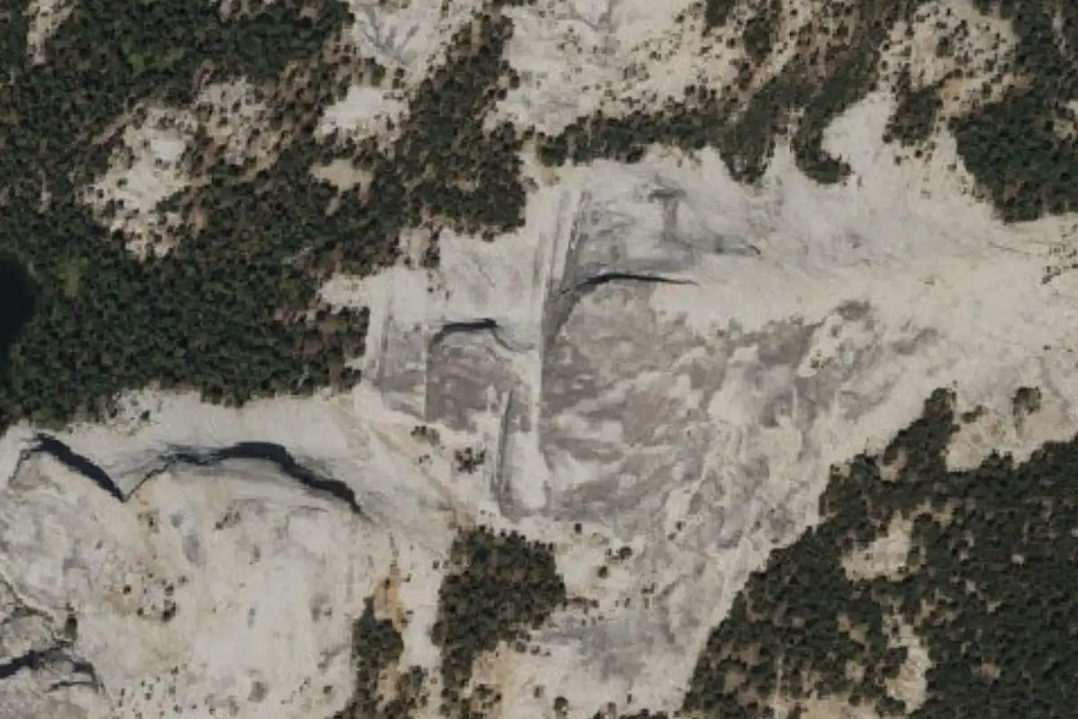 Foto aérea de la zona de East Cottage Dome (aka Erratic Dome)