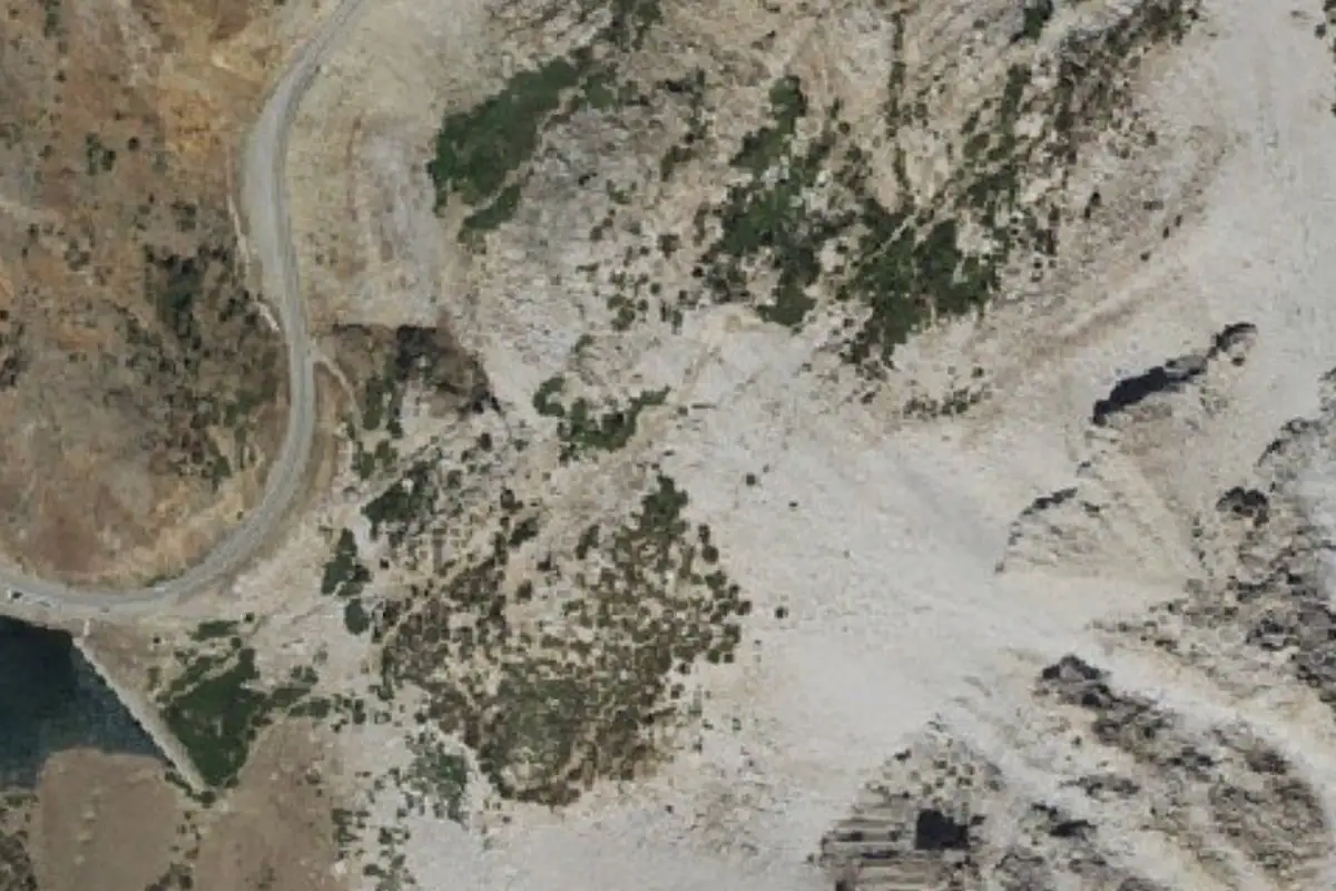 Foto aérea de la zona de Ellery Dam Spillway Crag