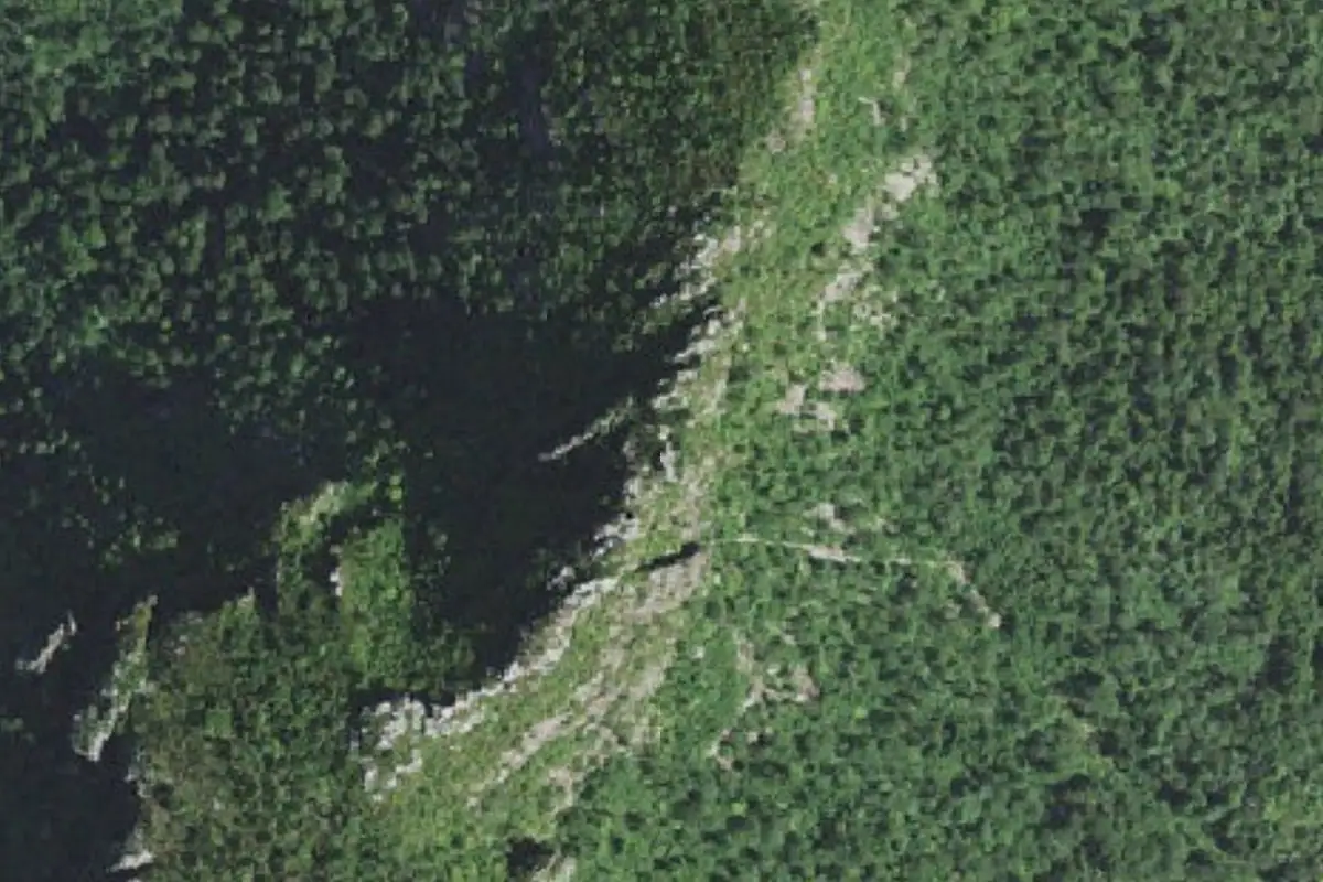 Aerial photo of the The Chimneys area