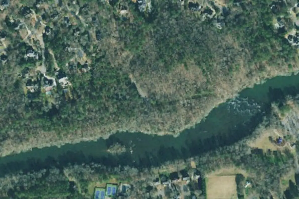 Foto aérea de la zona de Jones Bridge Park