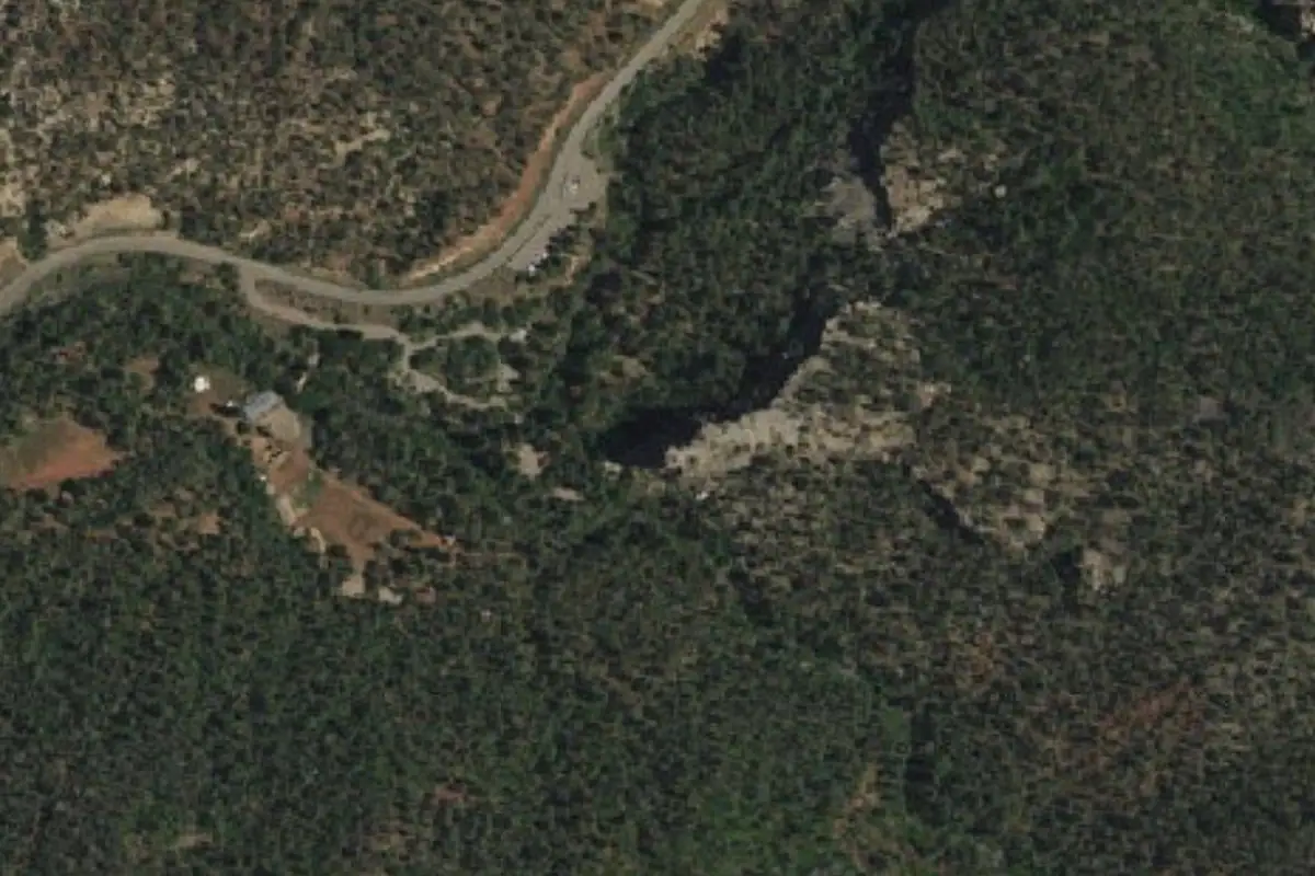 Aerial photo of the Battleship Rock area