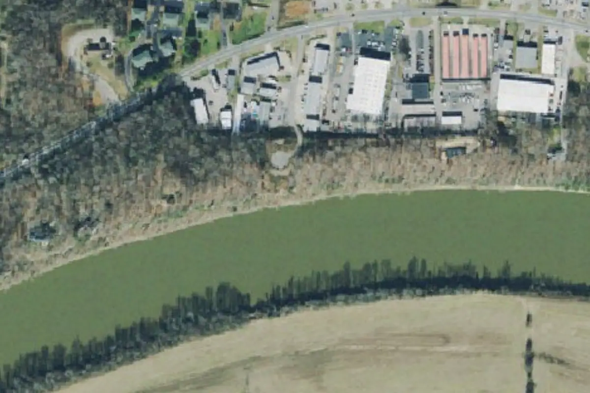 Aerial photo of the King's Bluff West area