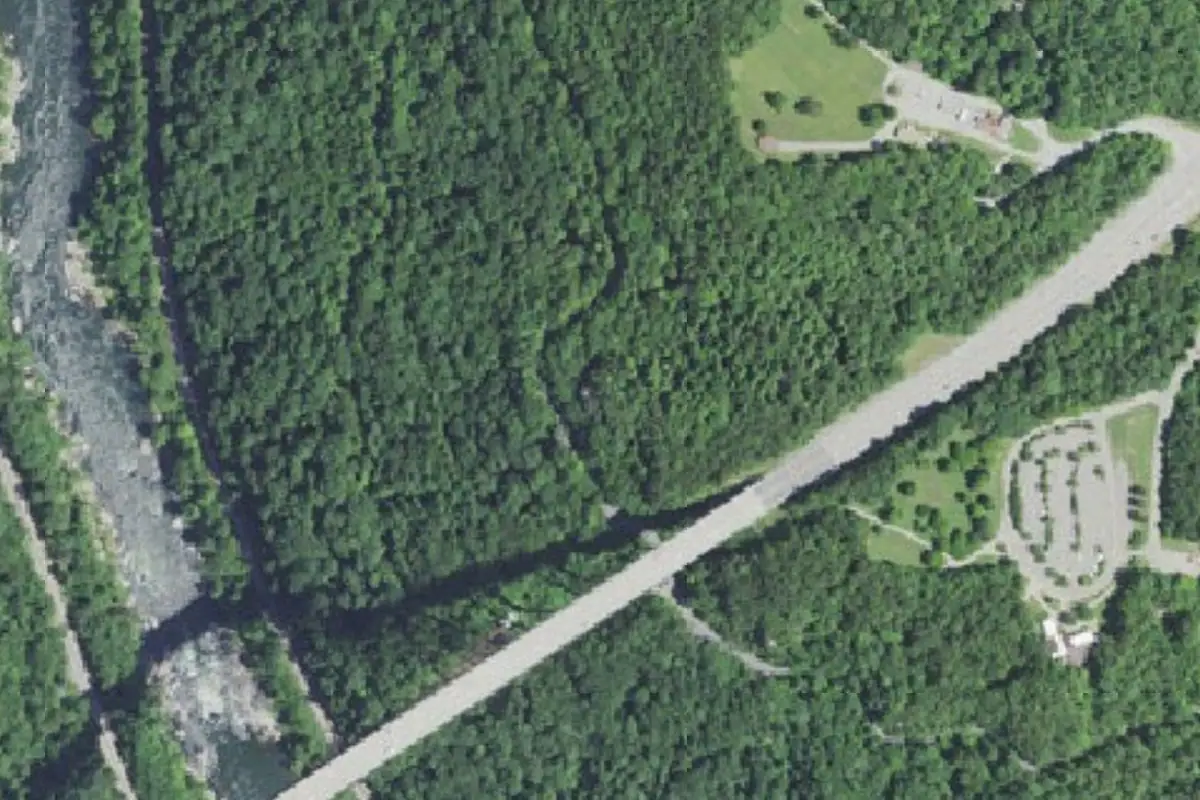 Foto aérea de la zona de Bridge Boulders