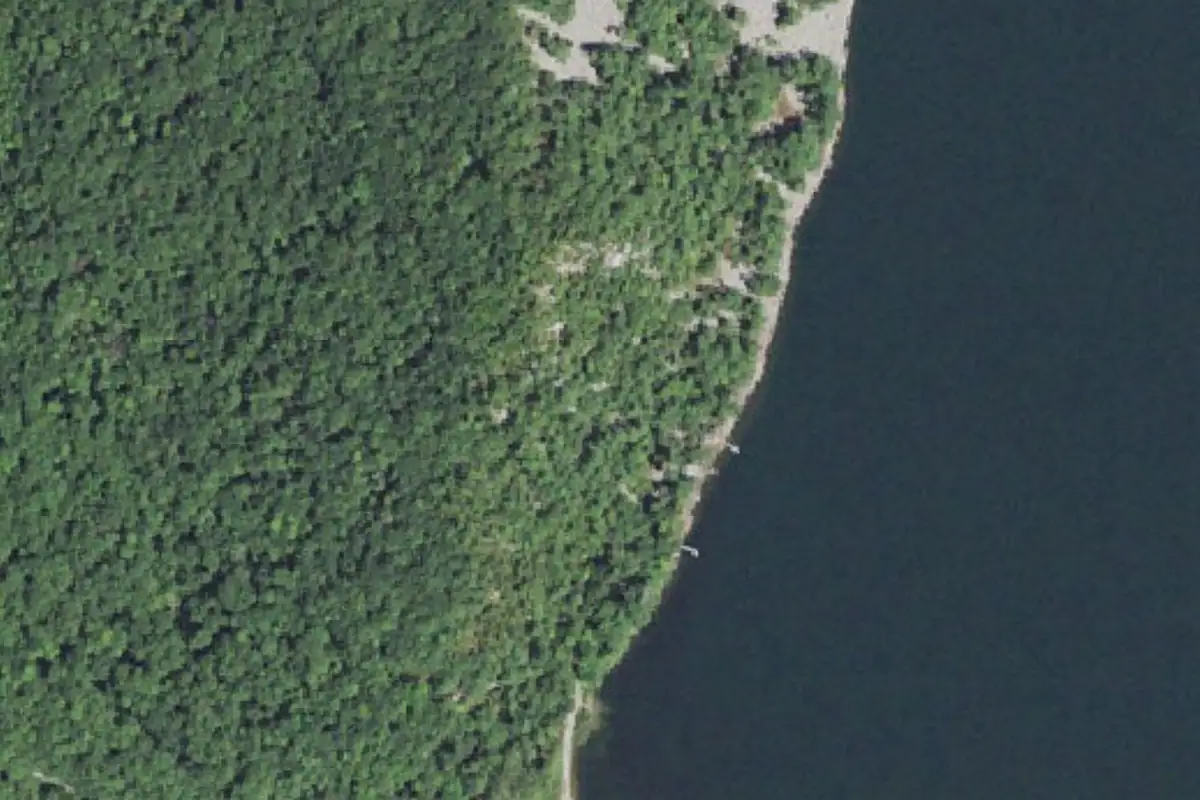 Foto aérea de la zona de West Bluff 02 - Misery Rocks & The Pantry